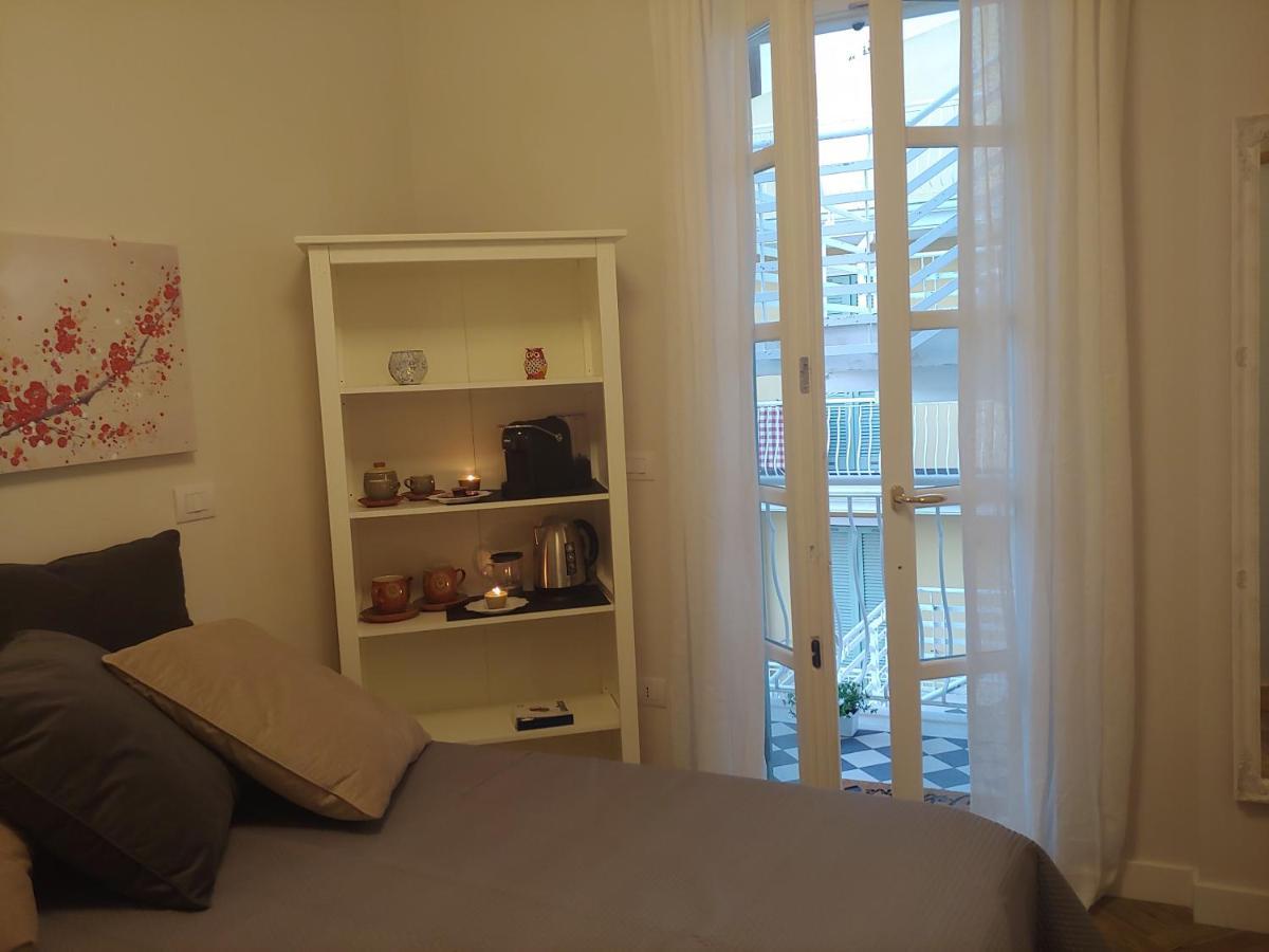 Tiny Room Sassari Bagian luar foto